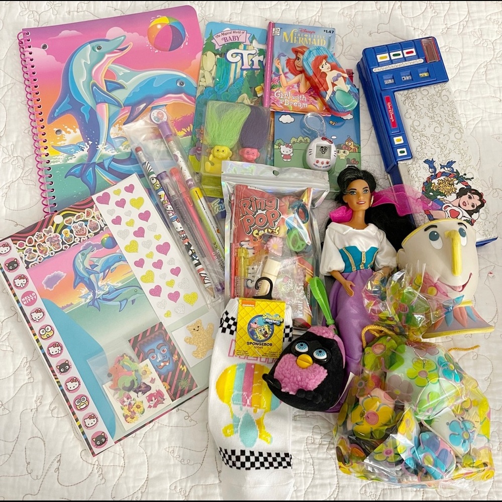 90s Girl Y2K Mystery Surprise Box! - Picture 5 of 10